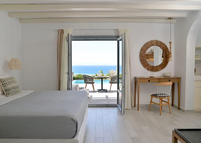 Mythology Naxos & Hotel 4*