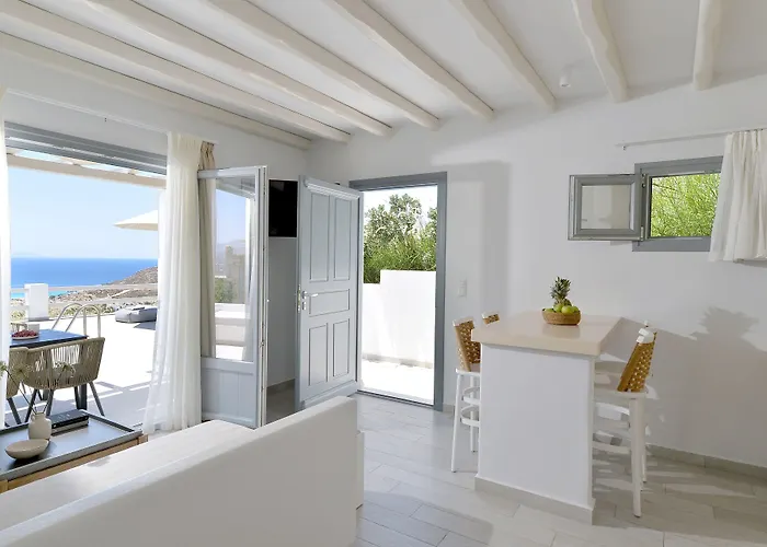 Mythology Naxos & Stelida (Naxos)